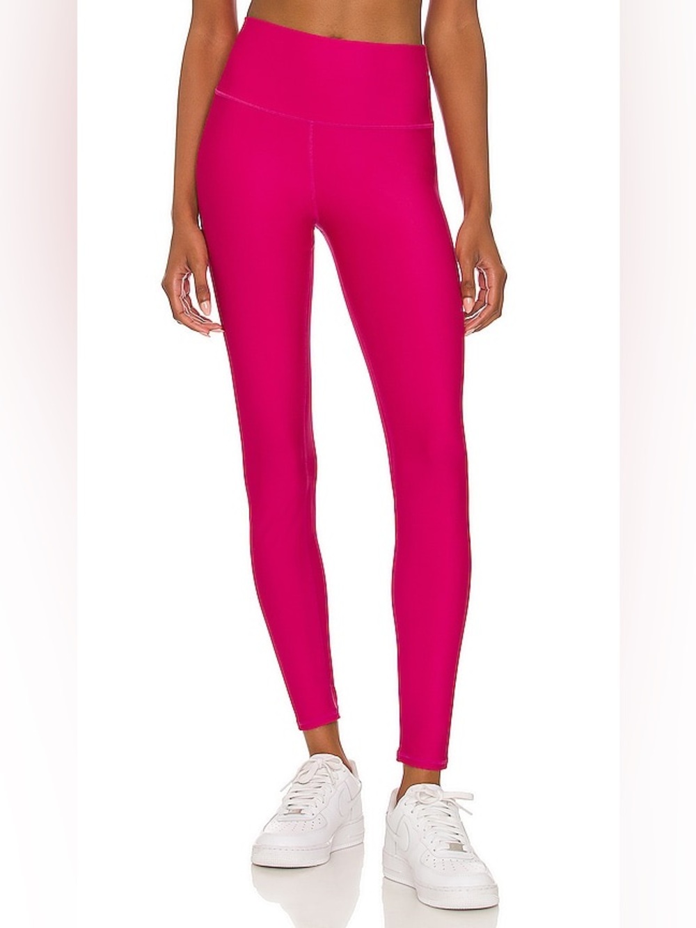 ALO Yoga High-Waist Airlift Leggings in Magenta Crush - XS
